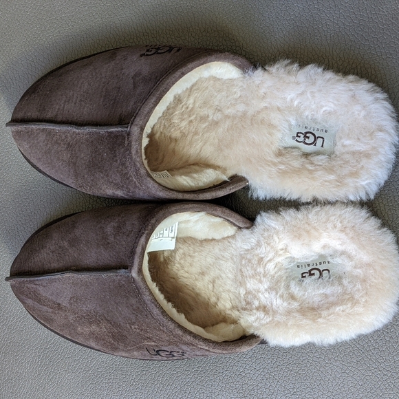 Men\'s Ugg Slippers